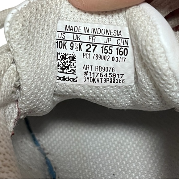 Adidas Kids Superstar White Black Sneakers Size 10K - Picture 9 of 9